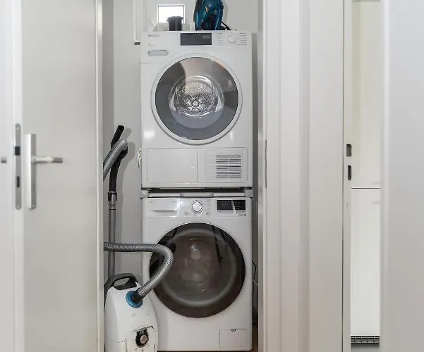 Blue Sky Center דירה *