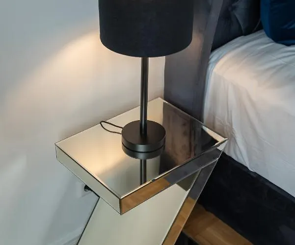 Blue Sky Center דירה *