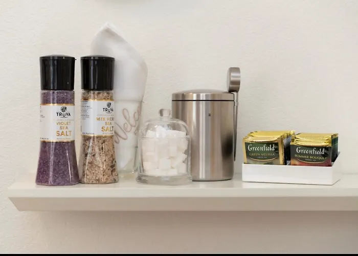 Blue Sky Center * באדן-באדן